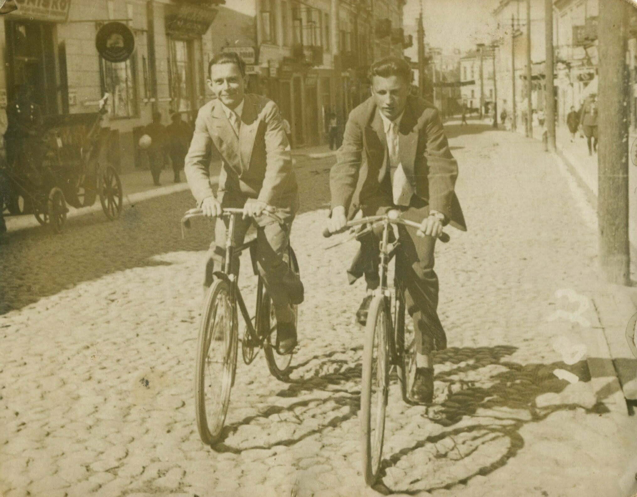 velo-meshvojennye-04 (1) velo-meshvojennye-04 (1)